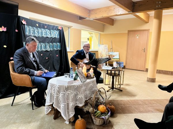 Zdjęcie Wieczór poetycko-muzyczny -  Zbigniew Grabowski i Andrzej Kuligowski