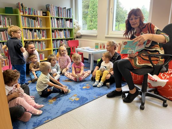 Zdjęcie Podróżnicy i Tropiciele w Bibliotece