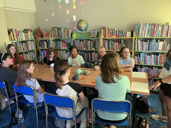 Zdjęcie WAKACJE 2024 Z BIBLIOTEKĄ