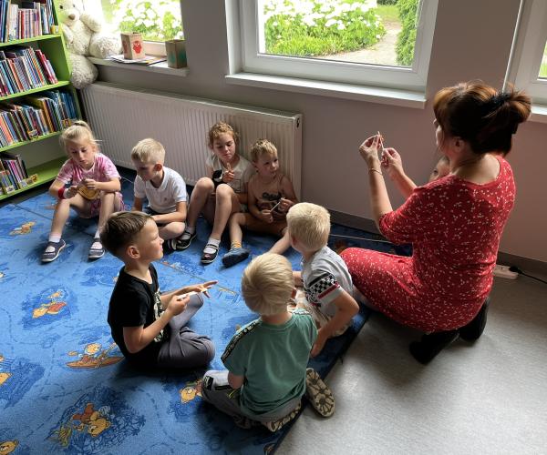 Wakacyjne zajęcia z przedszkolakami